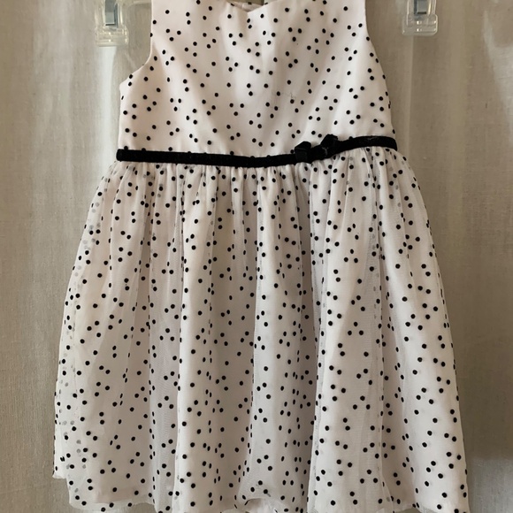 Carter’s Baby Girl Dress 18M | White Polka Dot Mesh Party Dress | Velvet Bow - Picture 1 of 6